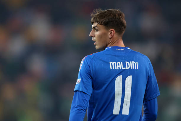 Maldini Italiya terma jamoasida debyut qildi