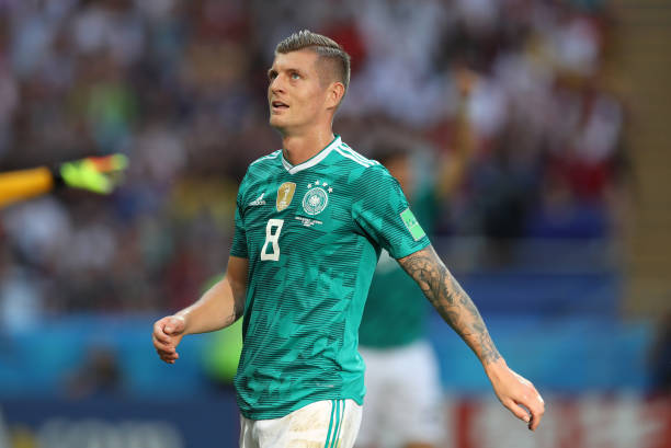 Kroos o‘z faoliyatini yakunlagan futbolchilardan iborat ramziy jamoani tuzdi