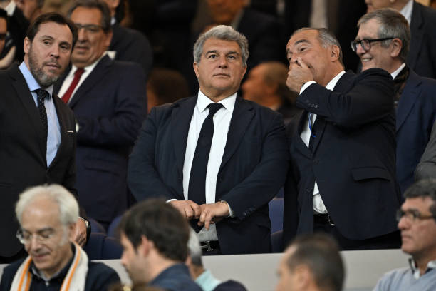 Laporta nega La Liga Olmo va Viktorni ro‘yxatdan o‘tkazishni rad etganini tushuntirdi