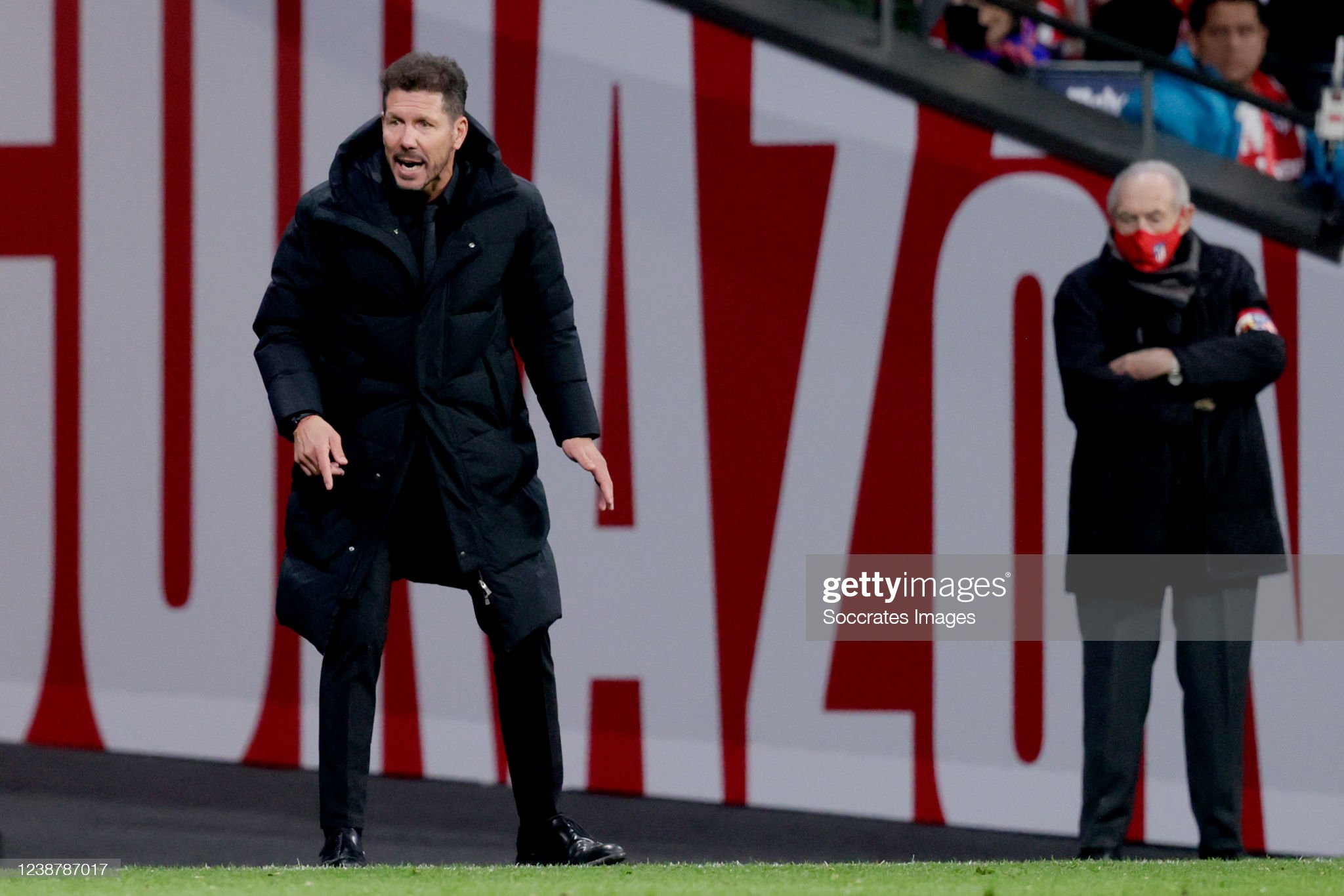 Simeone: "Barselona"da yoshlar ko‘p"