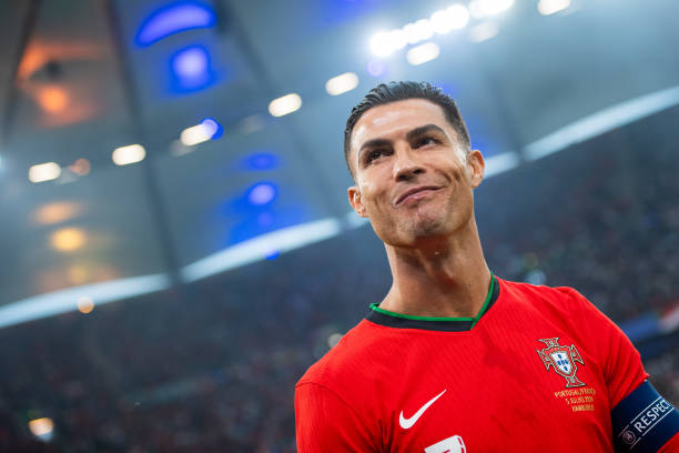 Ronaldu: "Portugaliya, rahmat"