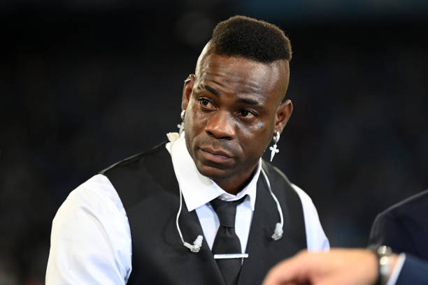 Balotelli "Jenoa"da 300 ming yevro ishlab oladi